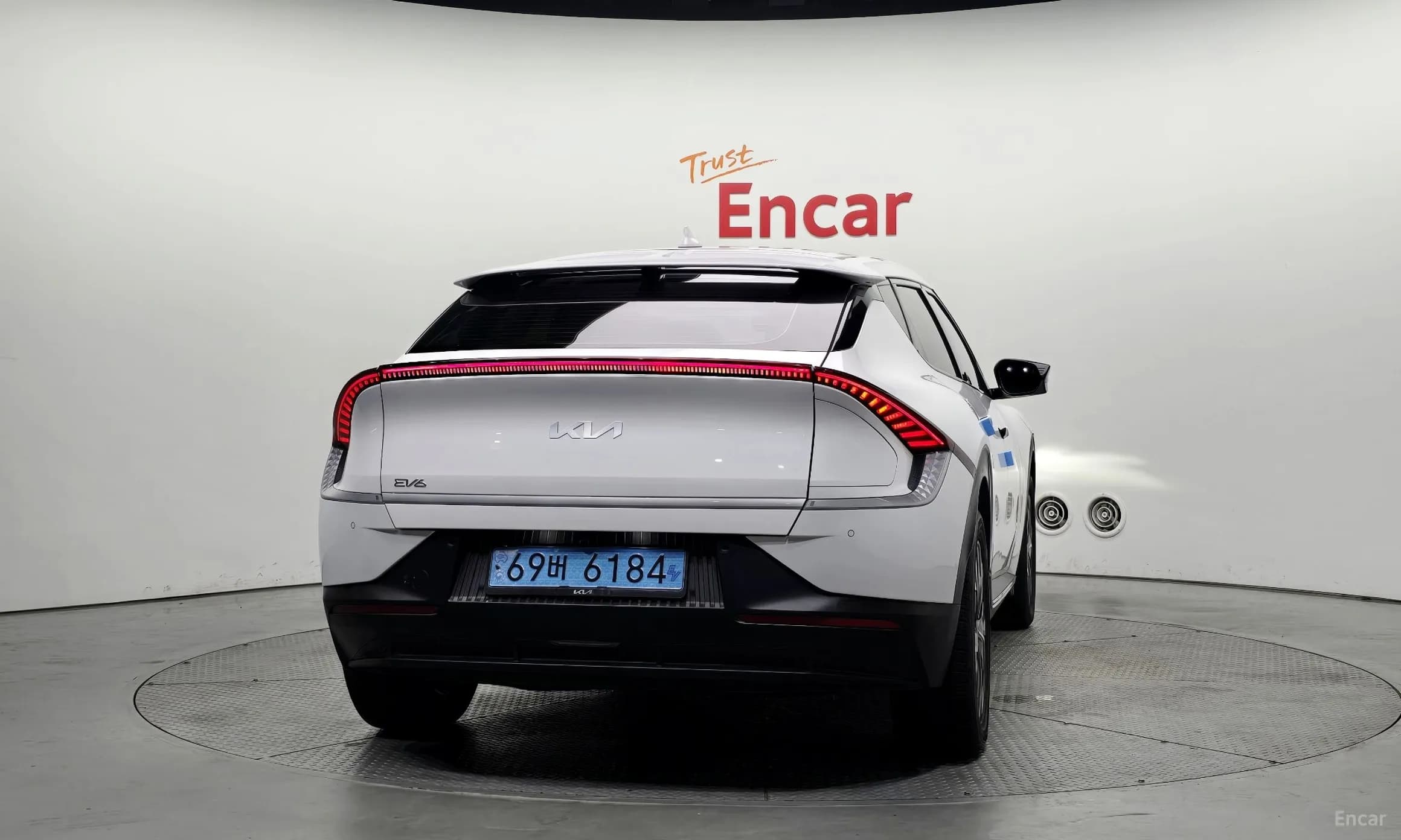 EV6