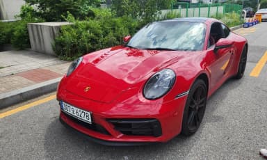911 (992)