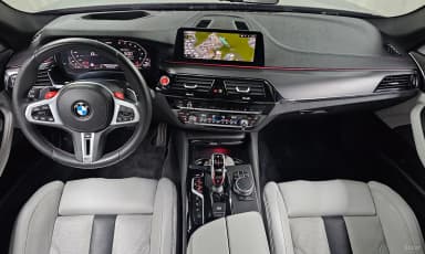 M5 (F90)