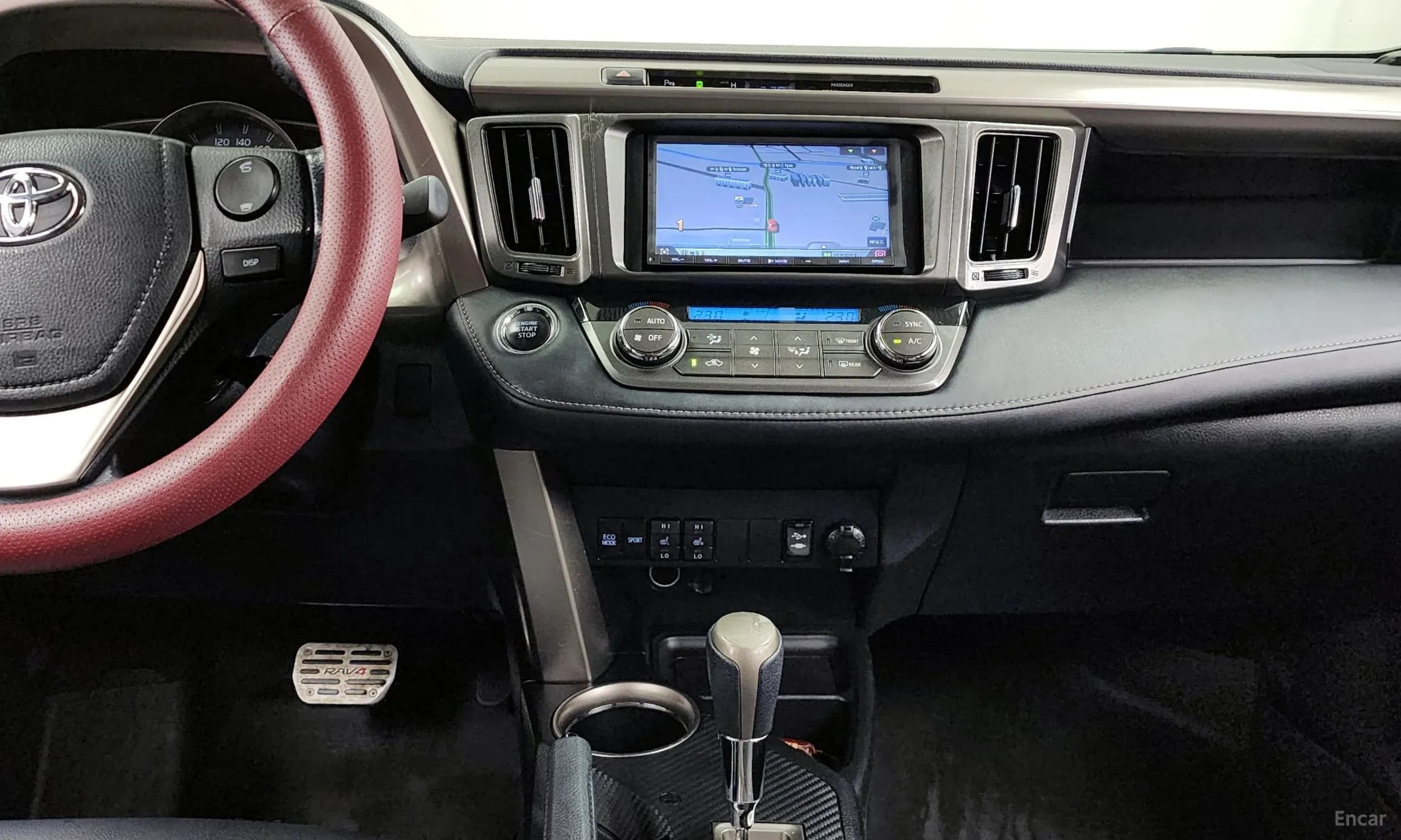 RAV4