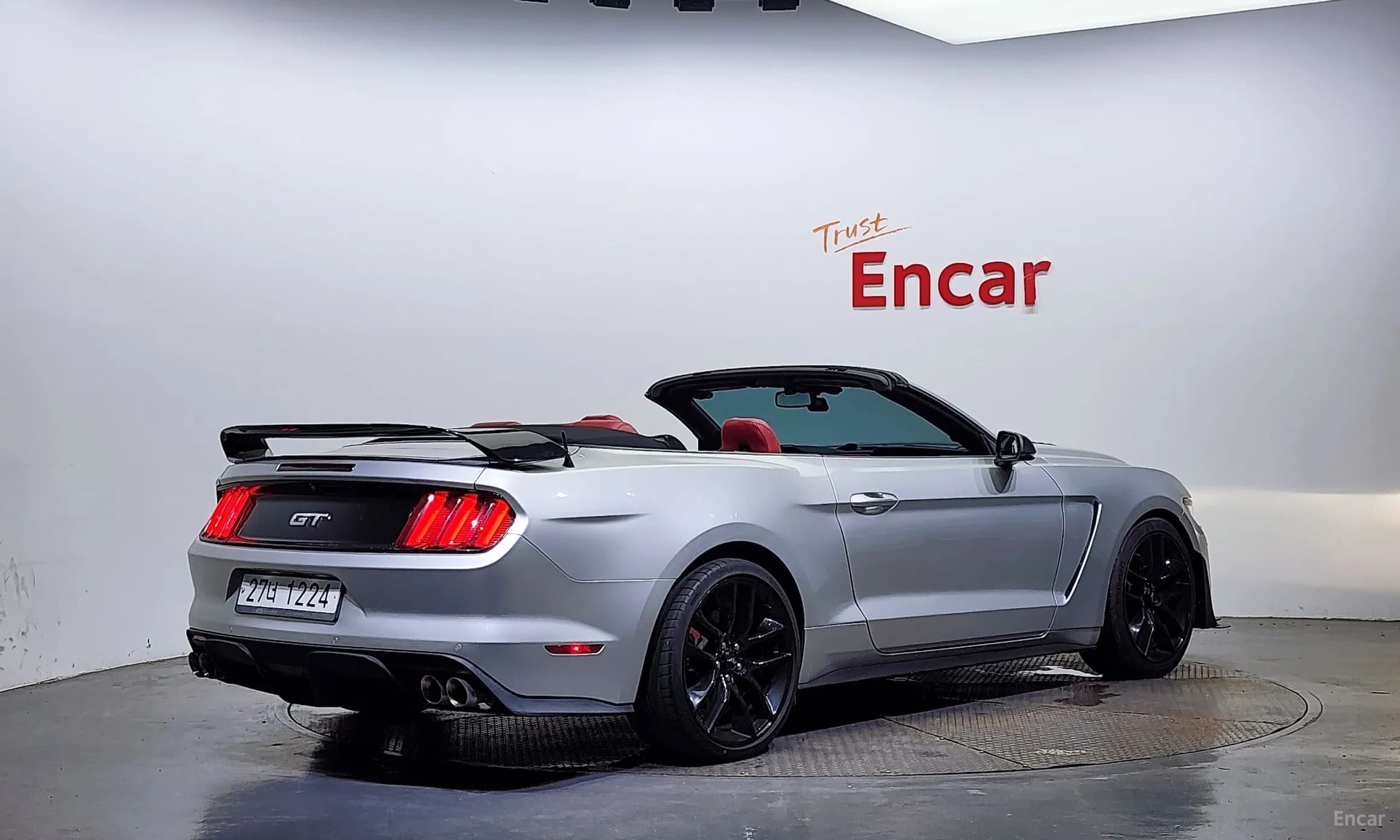 Mustang