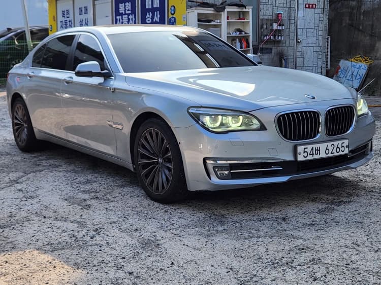 7 Series (F01)