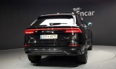 Q8 (4M)