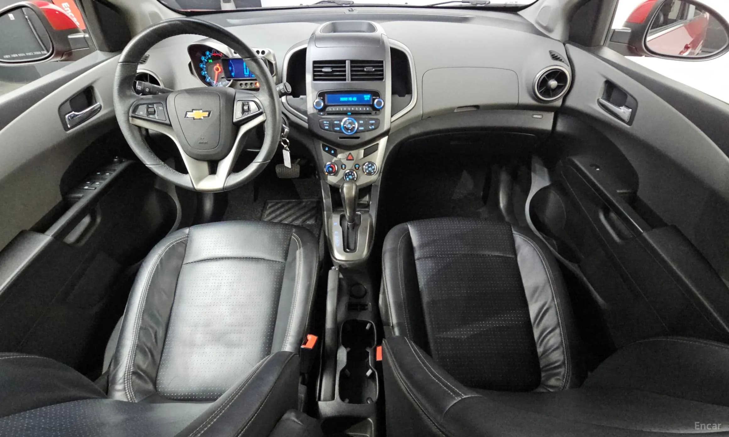 Aveo Hatchback