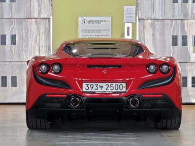 F8 Tributo