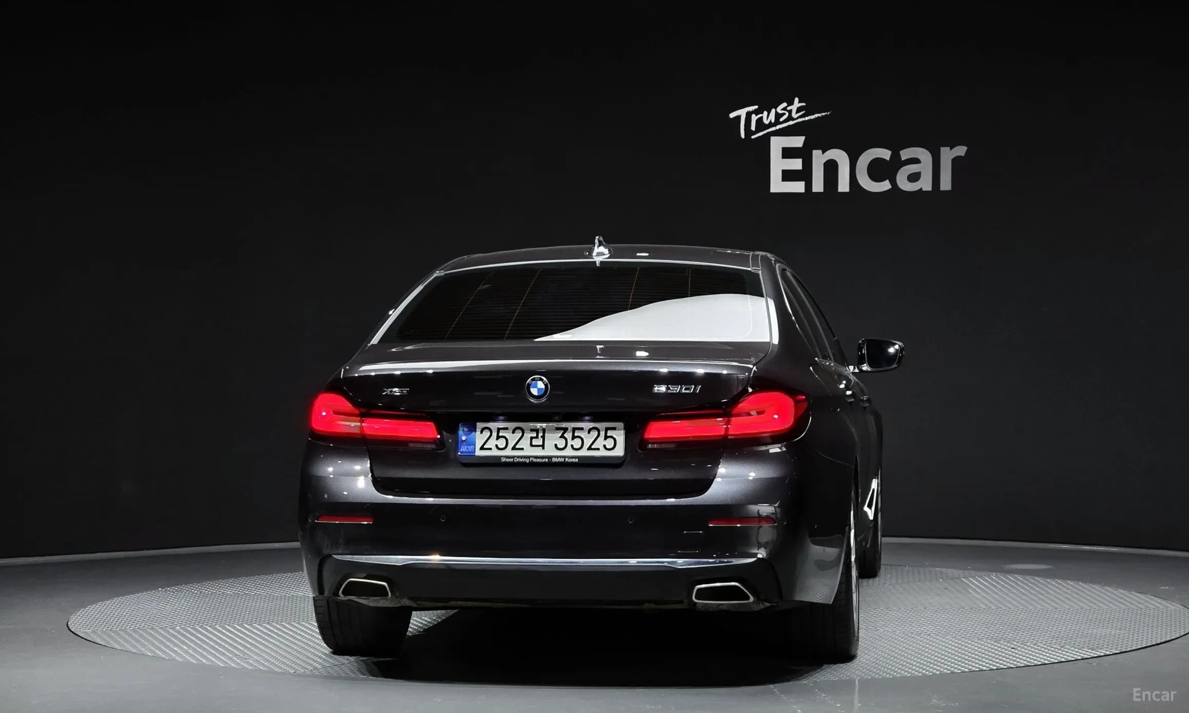5 Series (G30)
