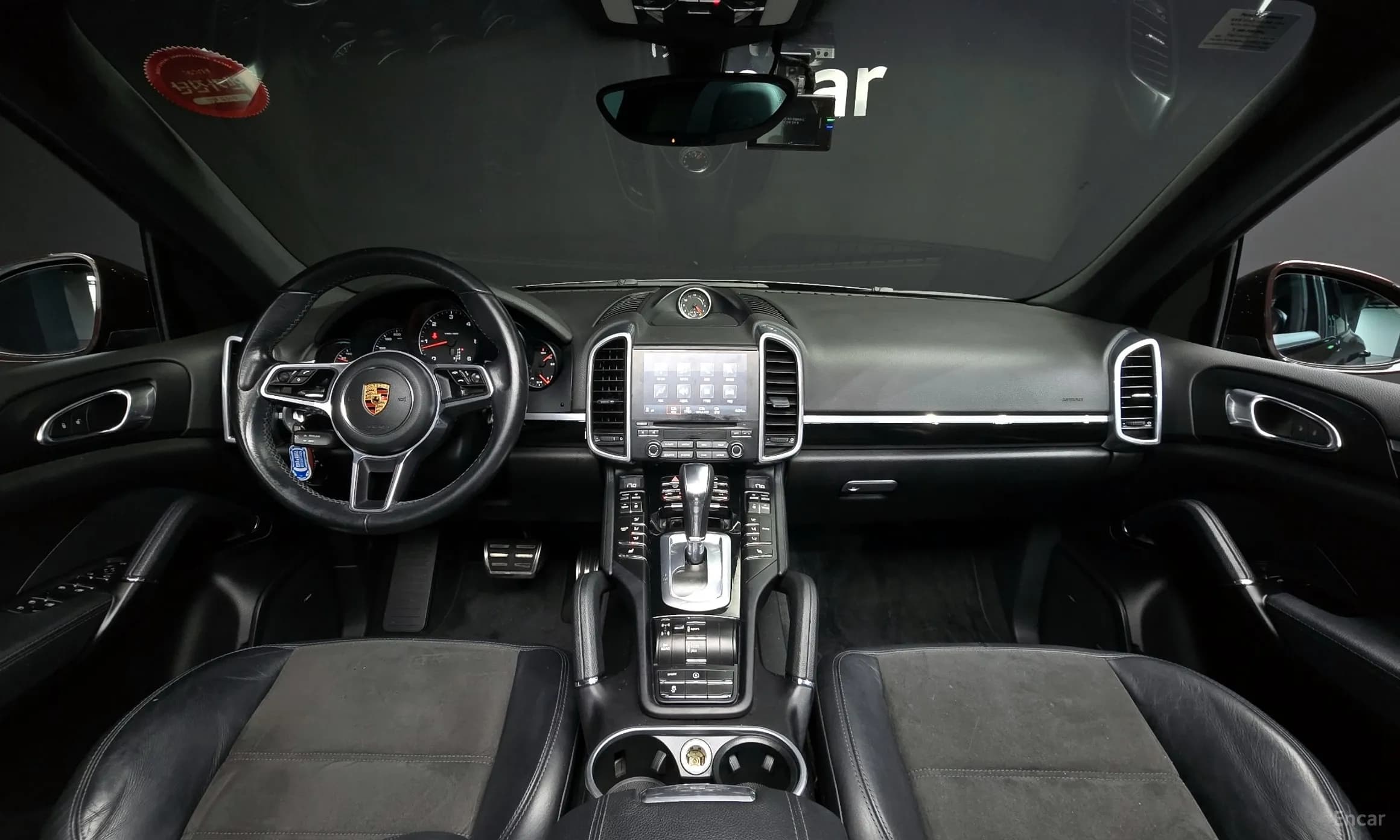 New Cayenne
