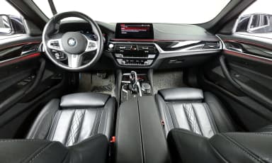 5 Series (G30)