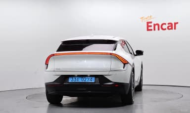 EV6