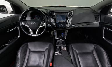 i40 Saloon