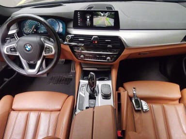 5 Series (G30)