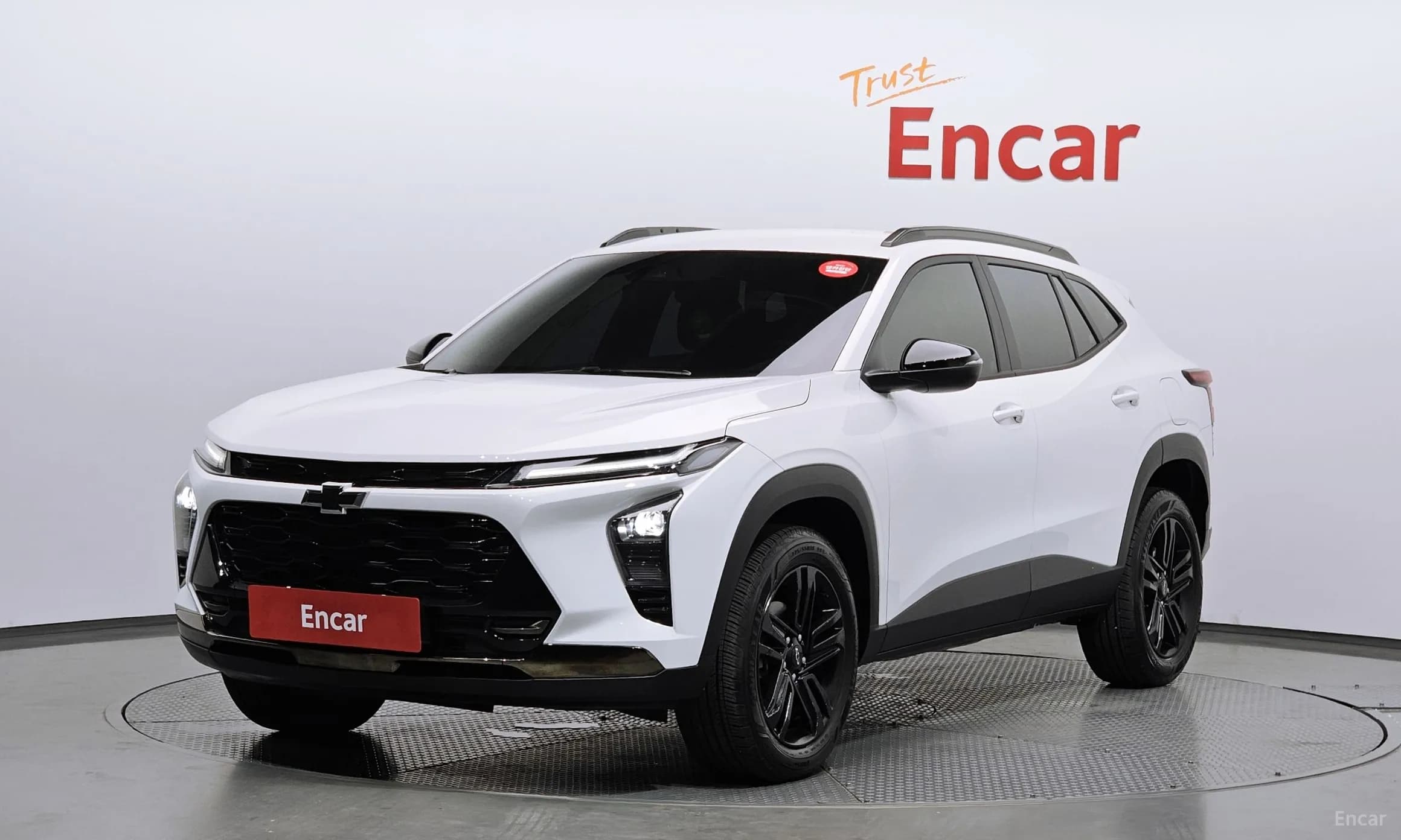 Trax Crossover