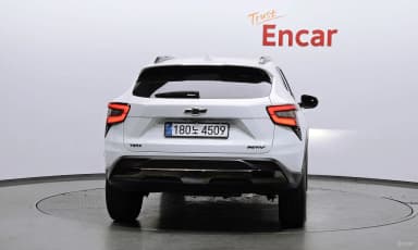 Trax Crossover