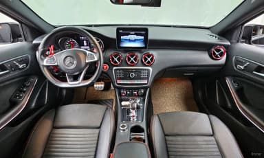 A-Class W176