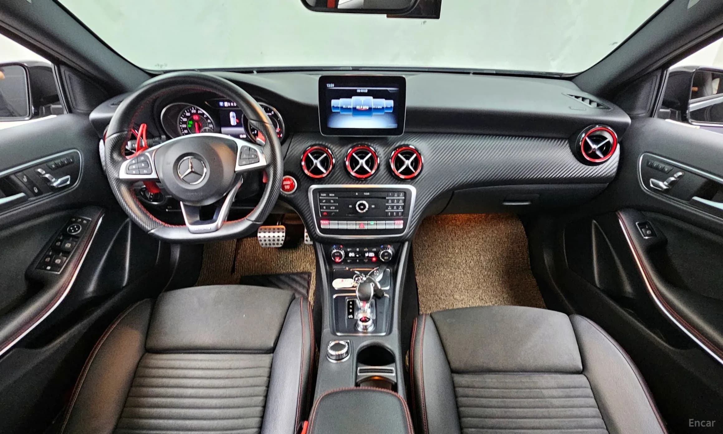 A-Class W176