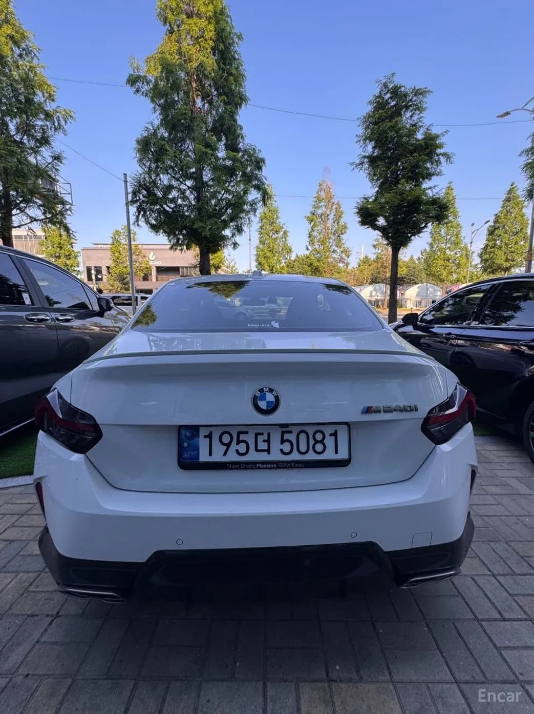 2 Series (G42)