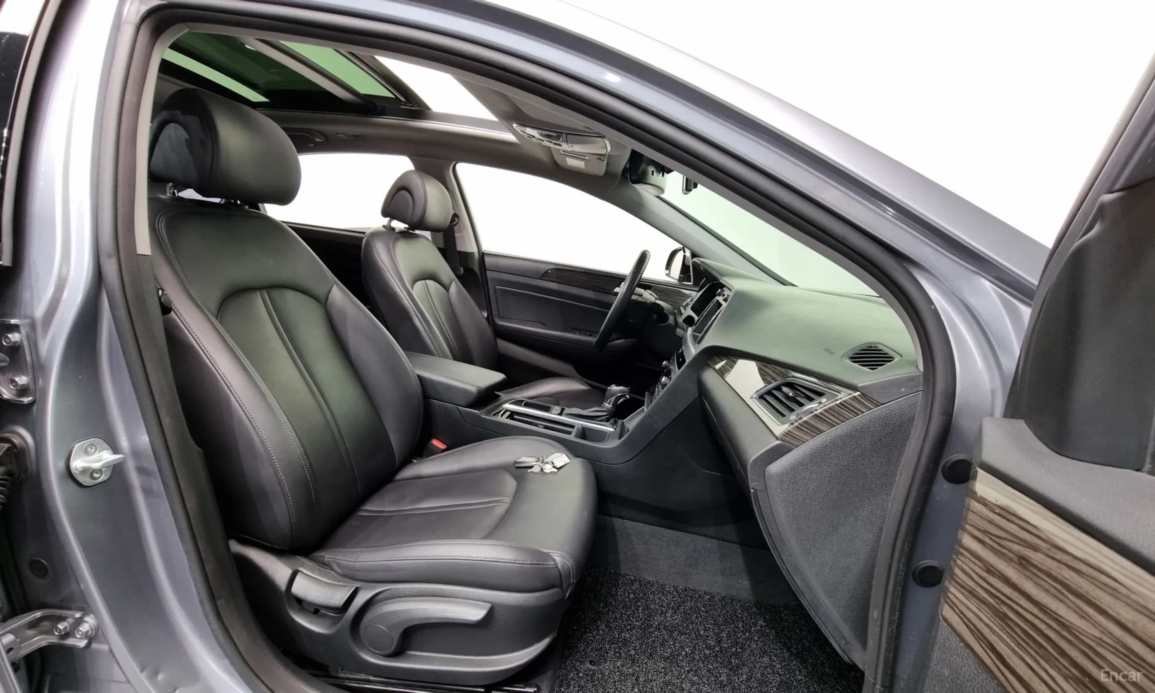 LF Sonata