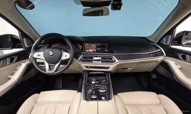 X7 (G07)