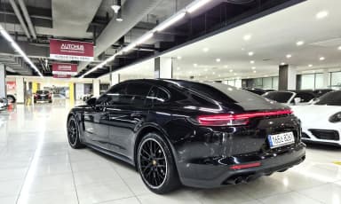 Panamera (971)