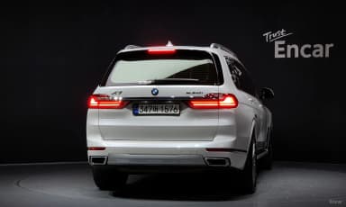 X7 (G07)