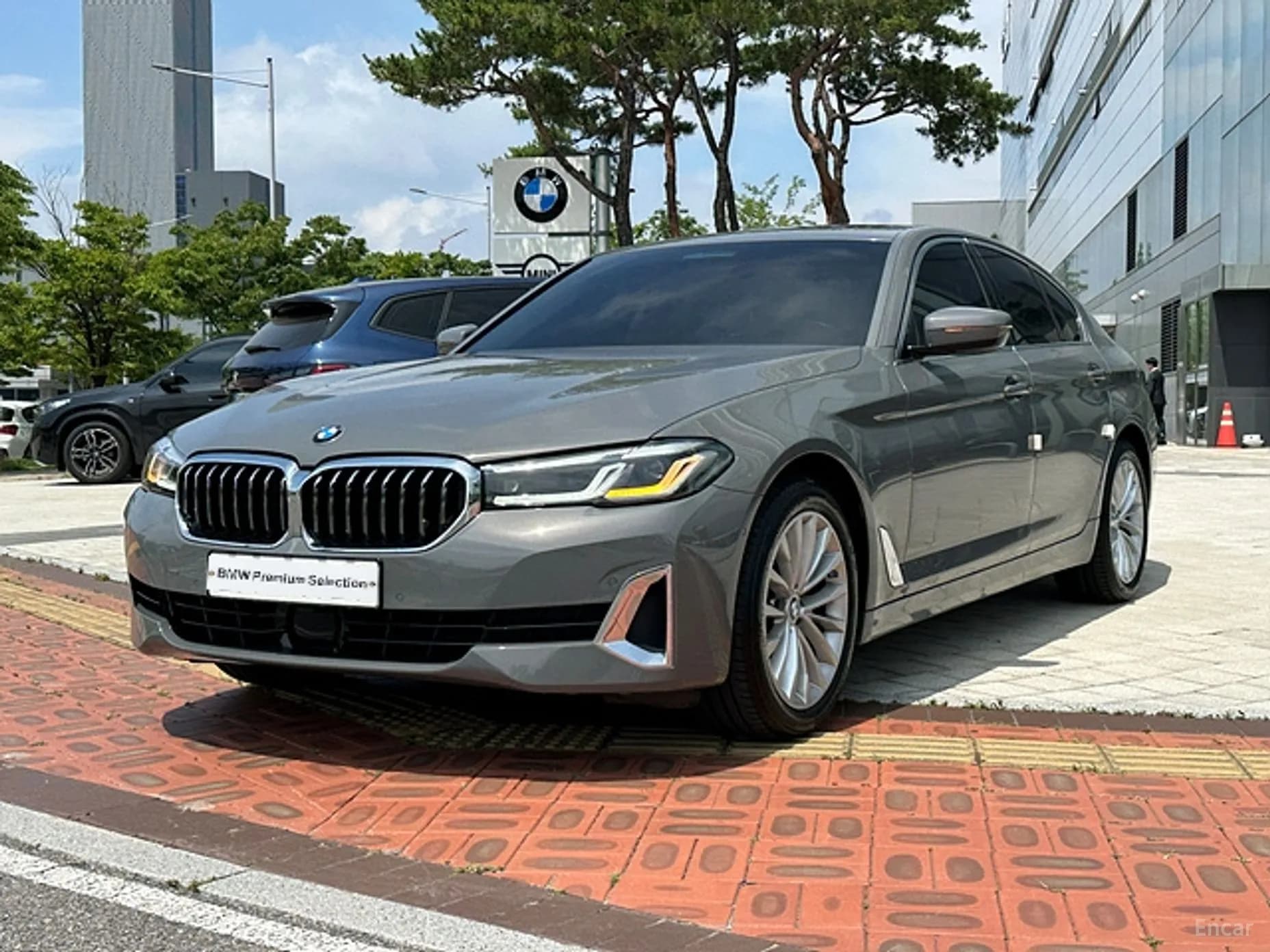 5 Series (G30)