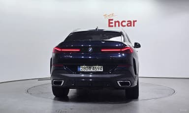 X6 (G06)