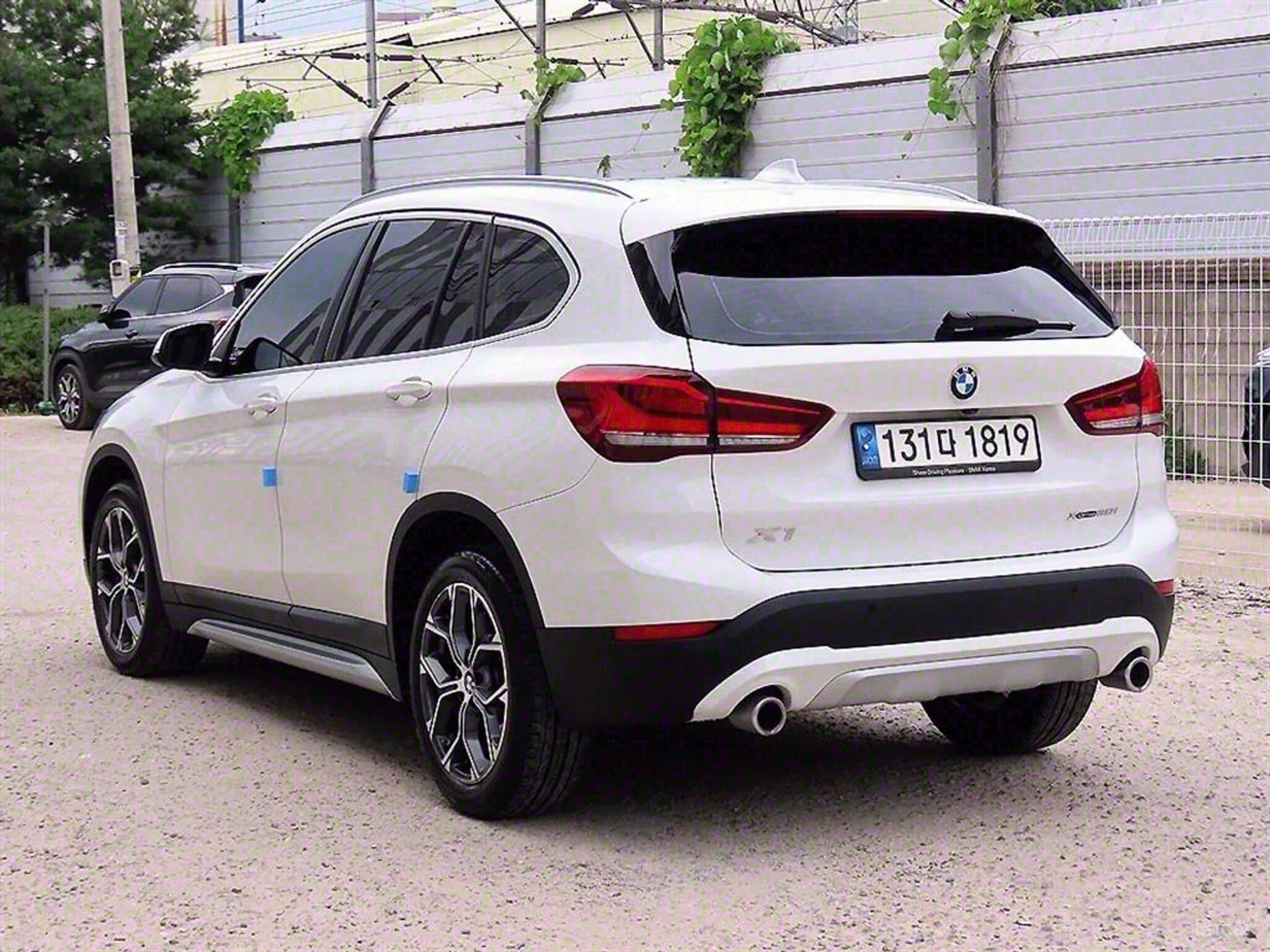 X1 (F48)