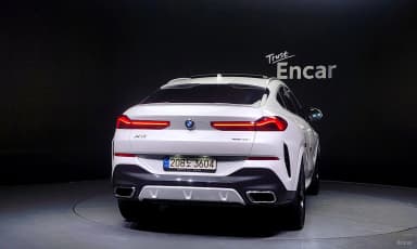 X6 (G06)