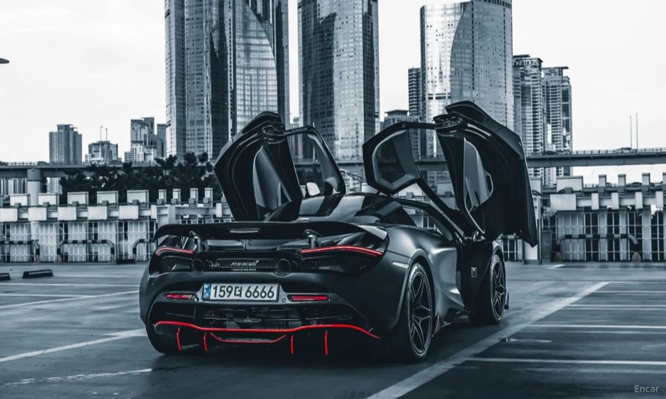 720S