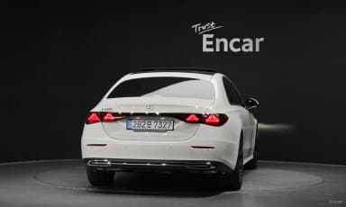E-Class W214