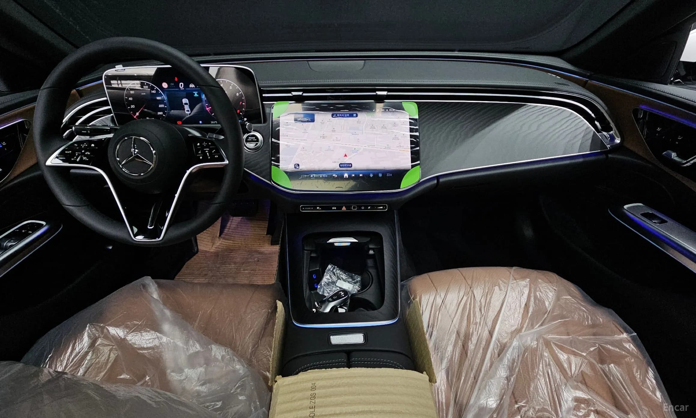 E-Class W214