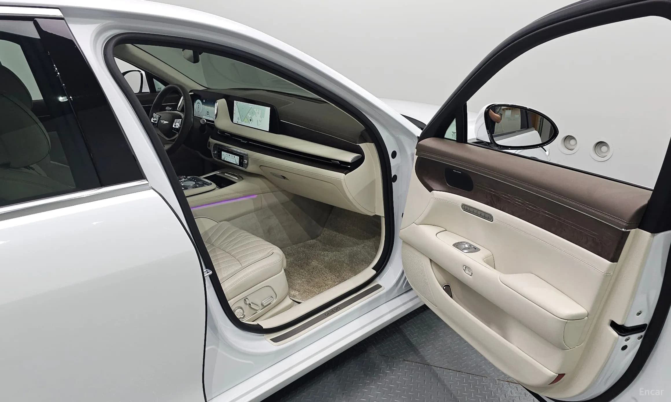 G90 (RS4)