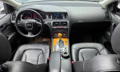 Q7