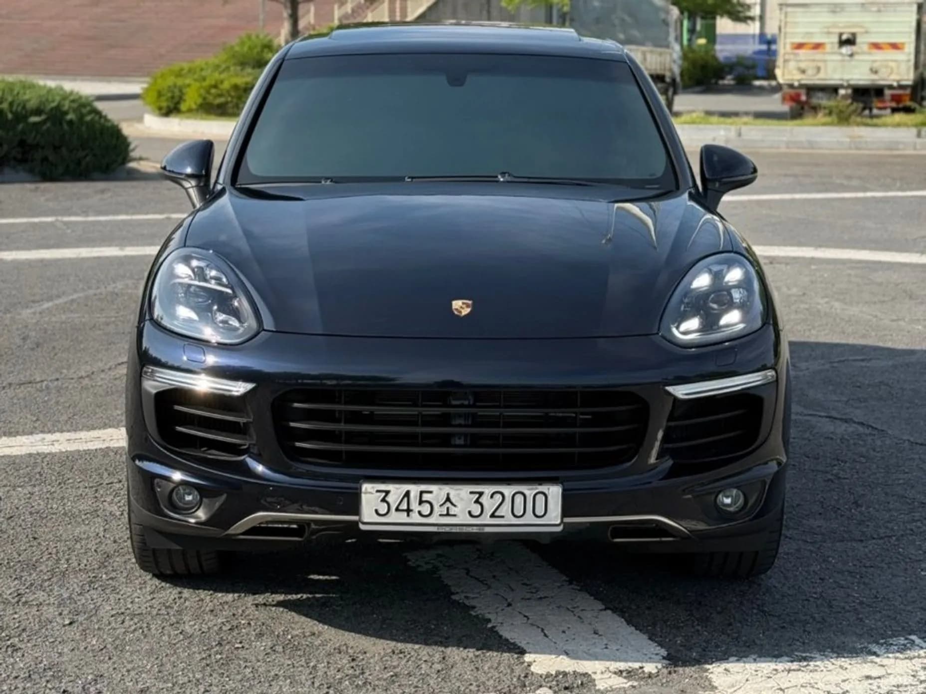 New Cayenne