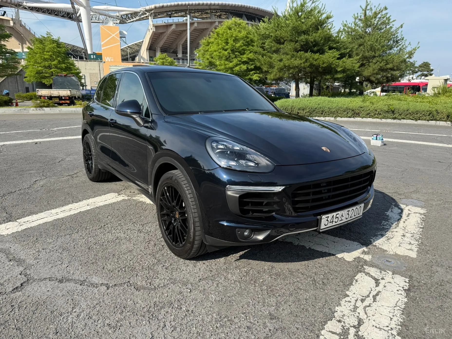 New Cayenne