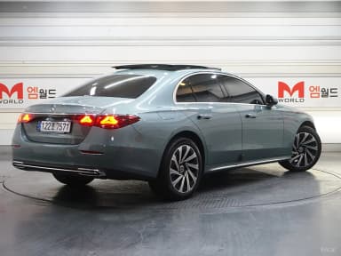 E-Class W214