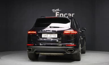 New Cayenne
