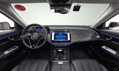 E-Class W214