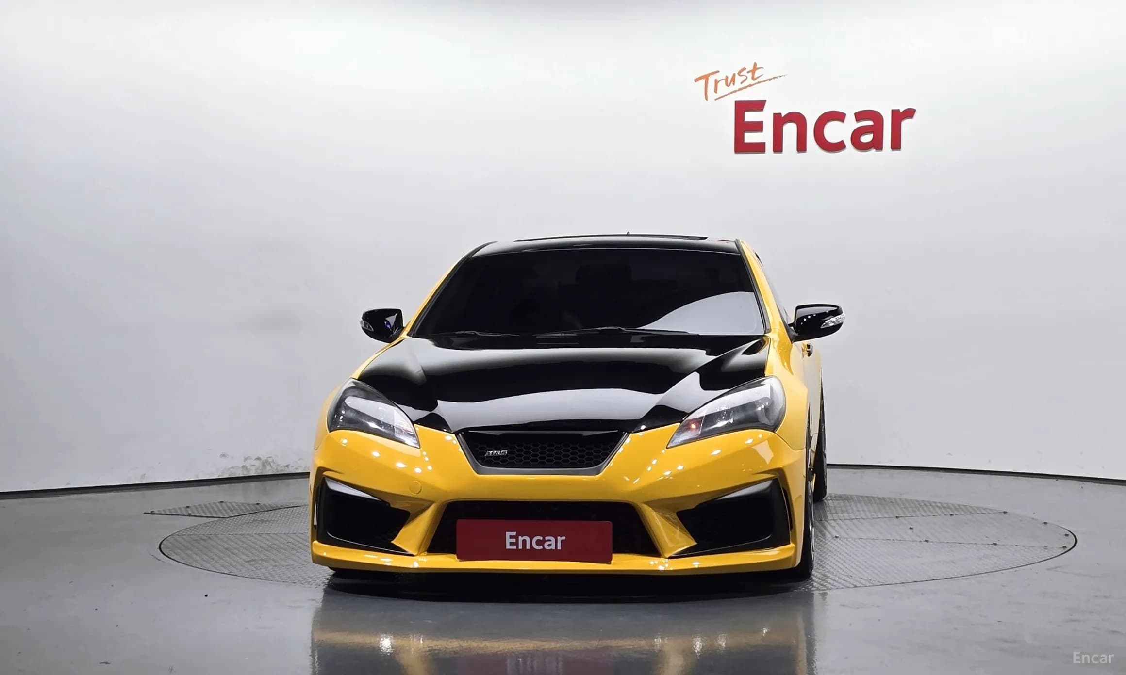 Genesis Coupe
