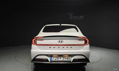 Sonata Hybrid (DN8)