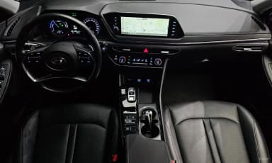 Sonata Hybrid (DN8)
