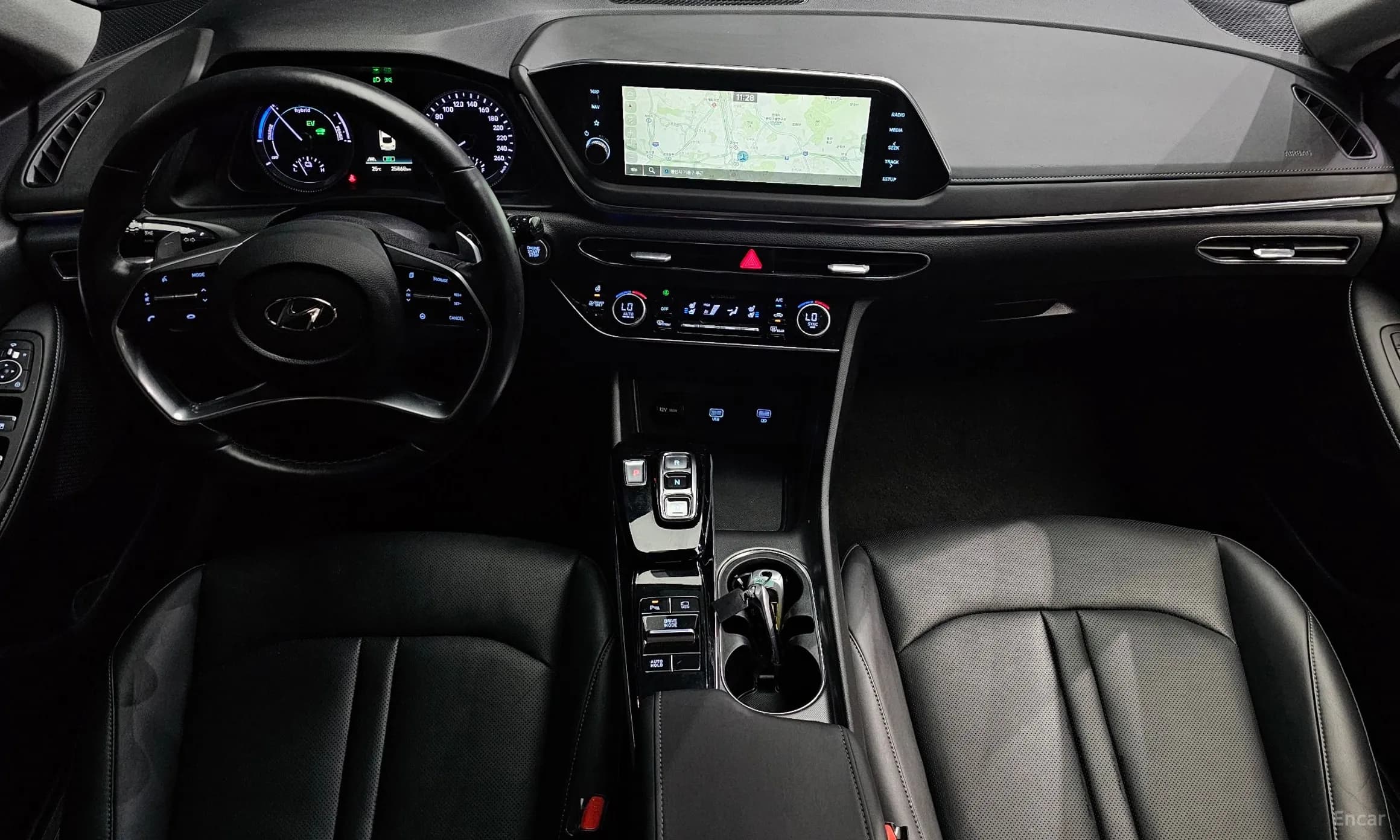 Sonata Hybrid (DN8)
