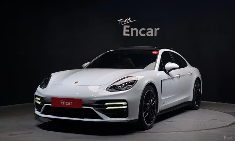 Panamera (971)