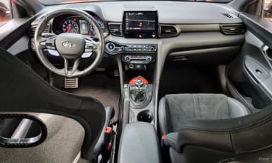 Veloster (JS)