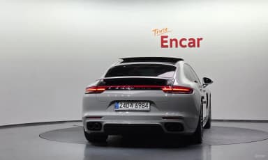 Panamera (971)
