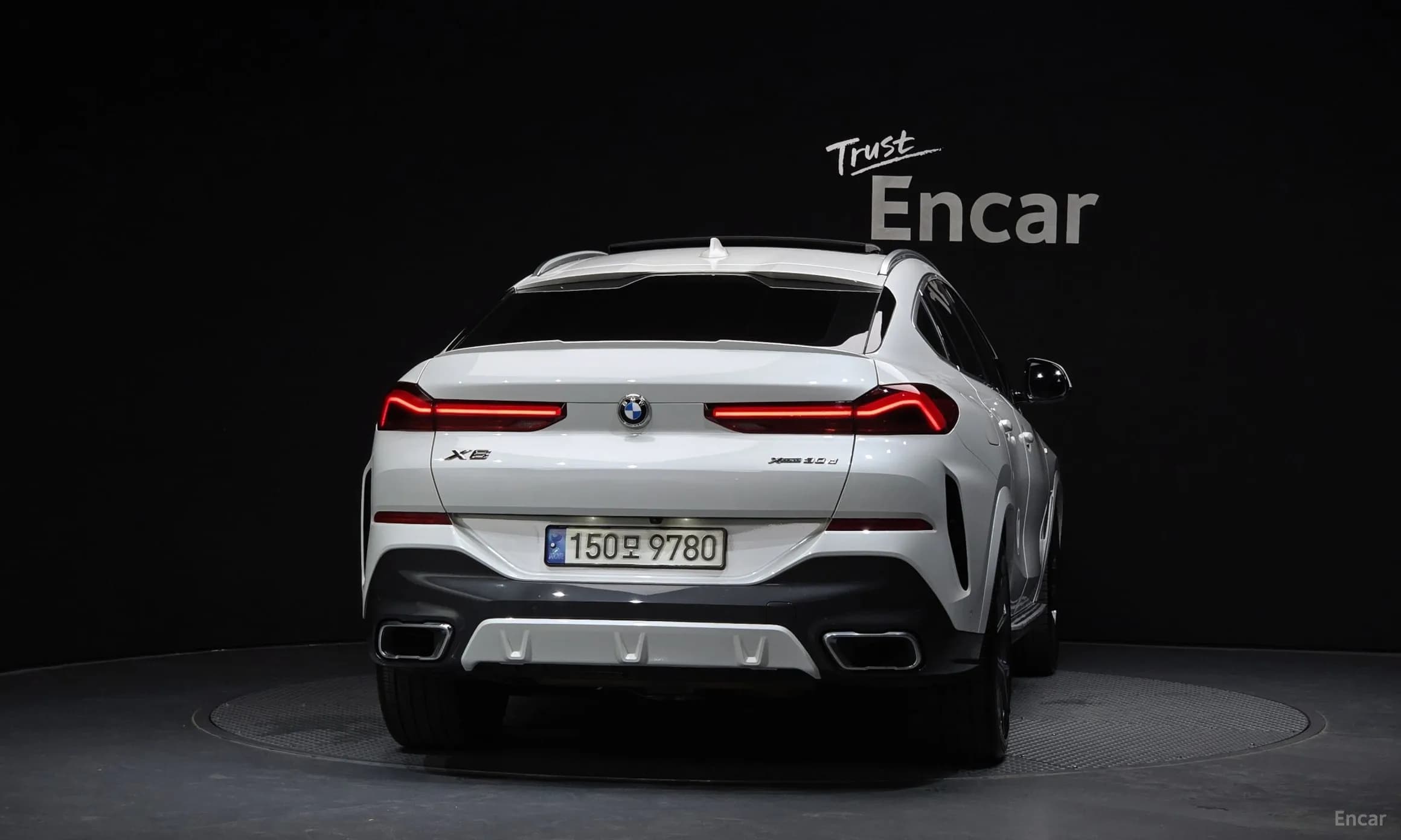 X6 (G06)