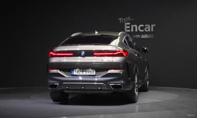X6 (G06)