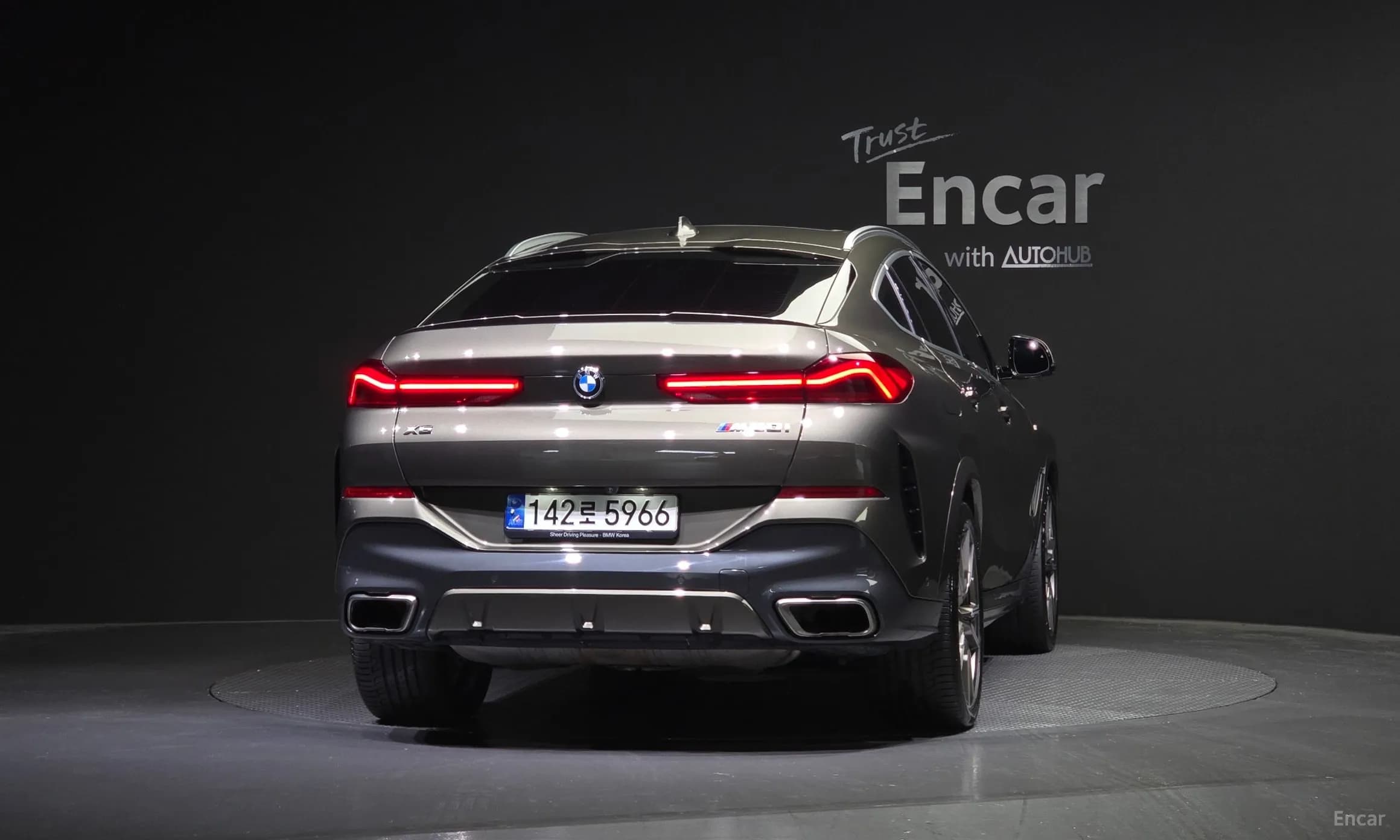 X6 (G06)