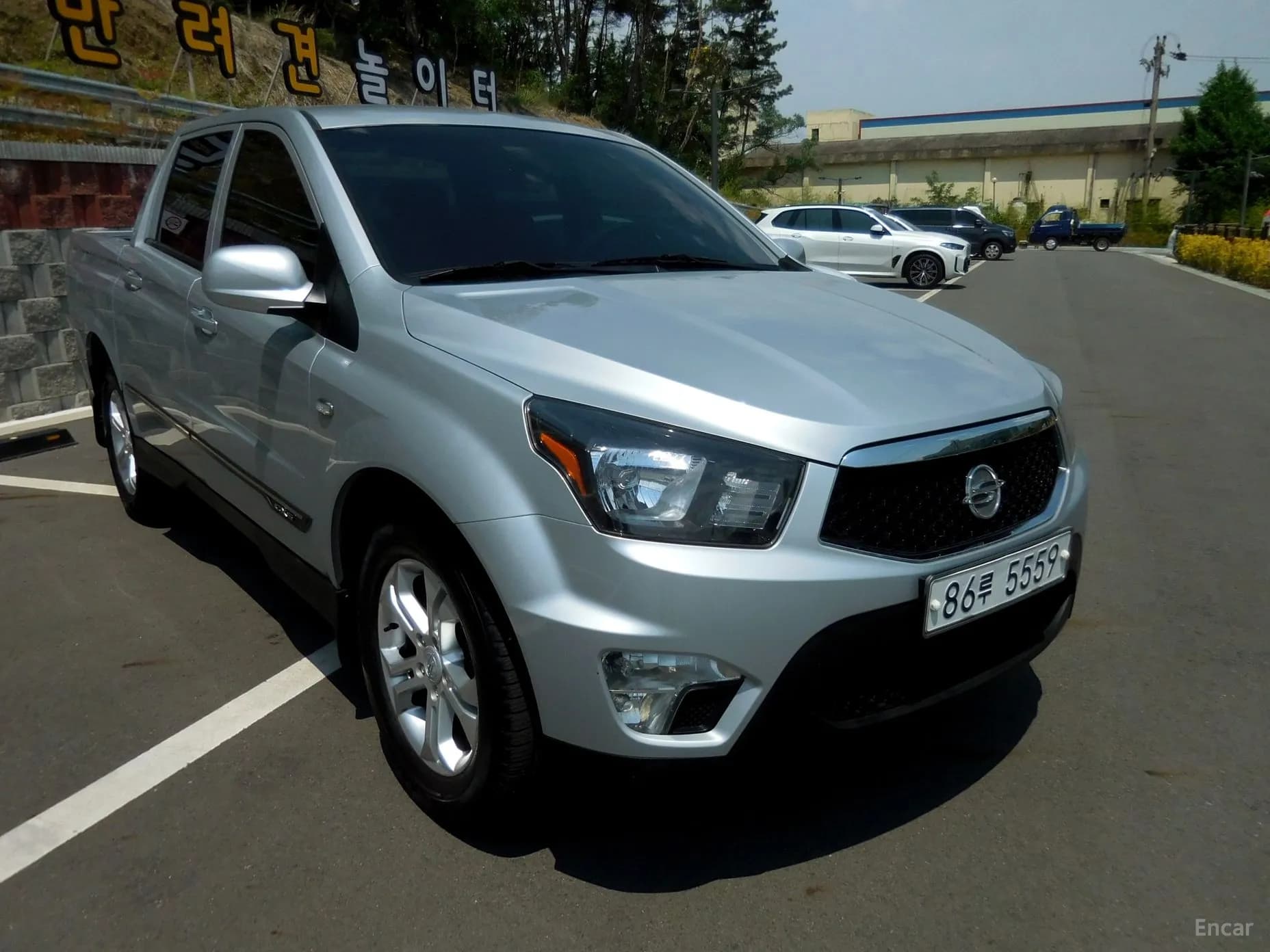 Korando Sports