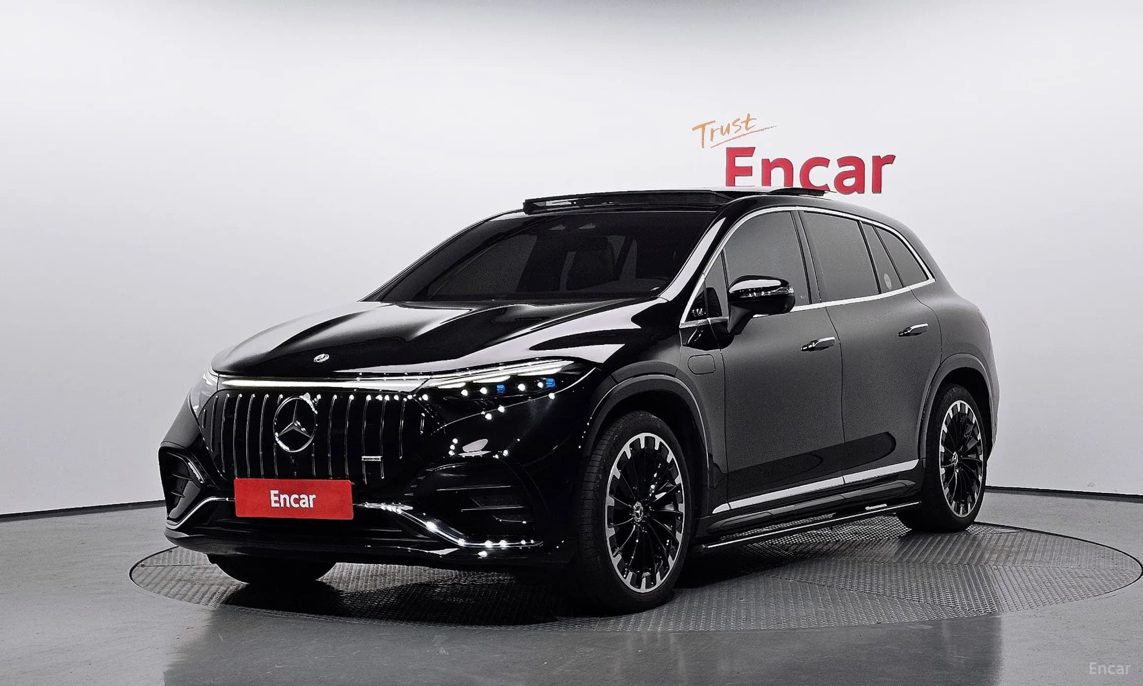 EQS SUV X296